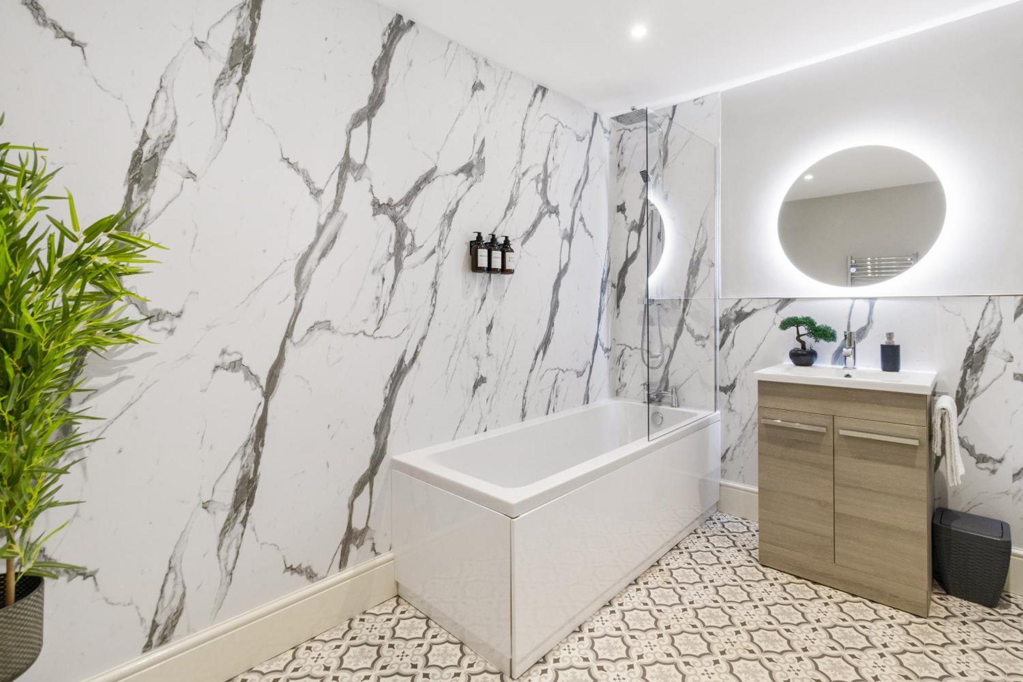 Whiskawaystays - Victoria House - Apartment 4 วุร์สเตอร์ ภายนอก รูปภาพ